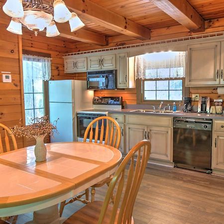 Wild Rose Cabin By Amish Country Lodging ミラーズバーグ エクステリア 写真