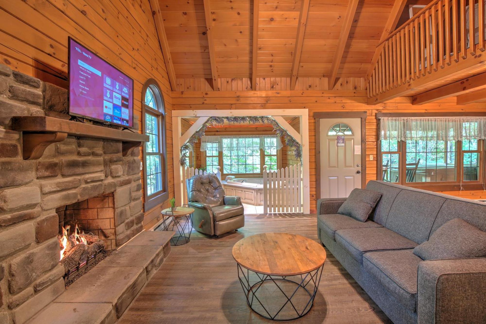 Wild Rose Cabin By Amish Country Lodging ミラーズバーグ エクステリア 写真